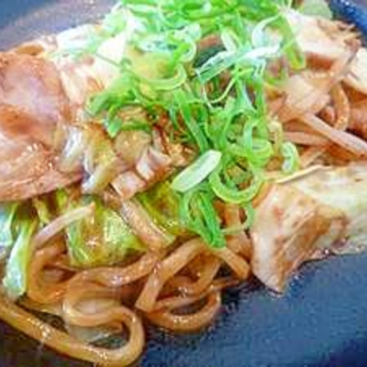 やっぱり太麺！ソース焼きそば～♪